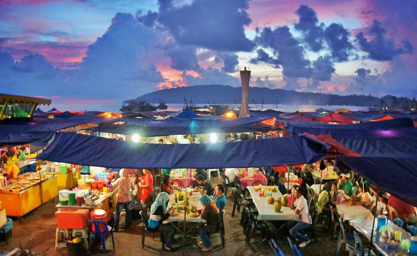 Food & Drinks 4, KK CITY SUTERA AVENUE @ OPPOSITE IMAGO 2BR 5 PAX, Kota Kinabalu