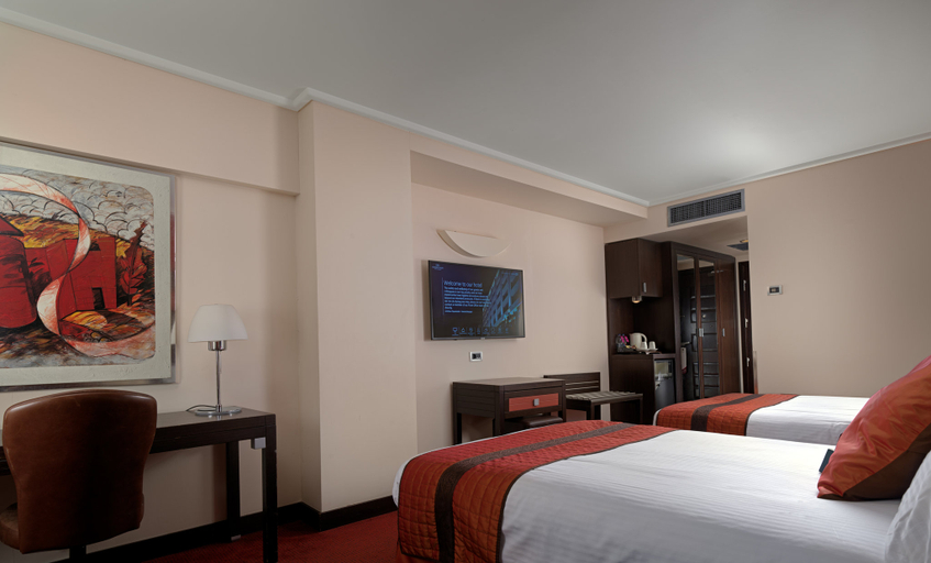 Bedroom 4, Crowne Plaza ATHENS - CITY CENTRE by IHG, Attica
