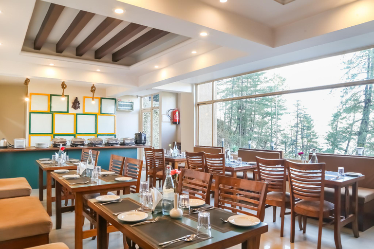 Restaurant 2, Summit Naldehra Grand Resort & Spa, Shimla