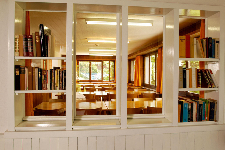 Public Area 2, Brienz Youth Hostel, Interlaken