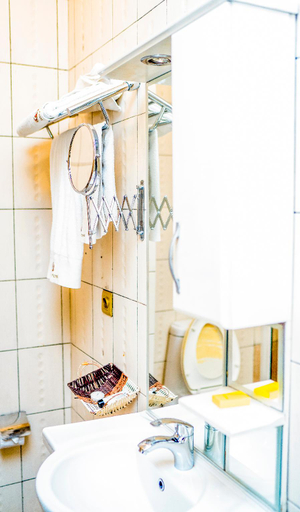 Bathroom, Galaxy Hotel Kigali, Nyarugenge