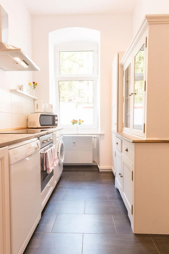 Others 5, Lovely-Flats Fritz-Reuter, Berlin