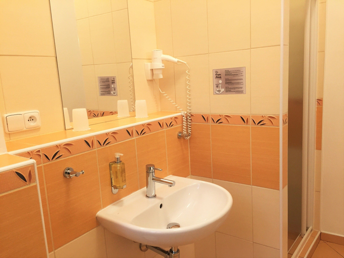 Bathroom 3, Old Prague House, Praha 1