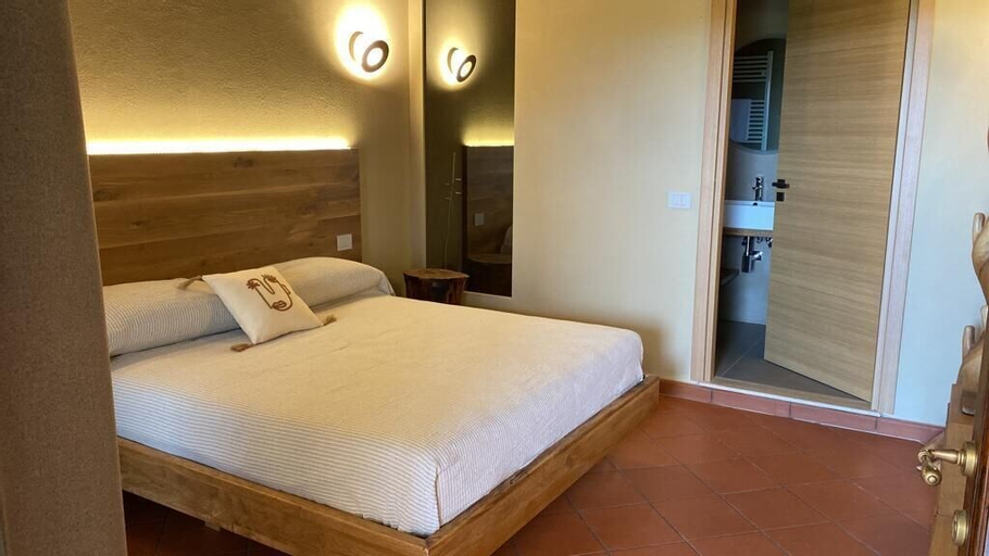 Bedroom 30