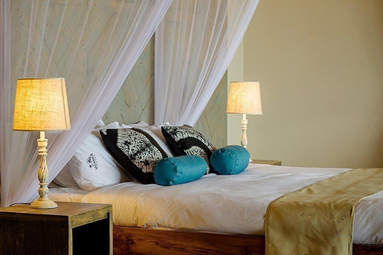 Bedroom 2, Elephant Plains Lodge, Busongora