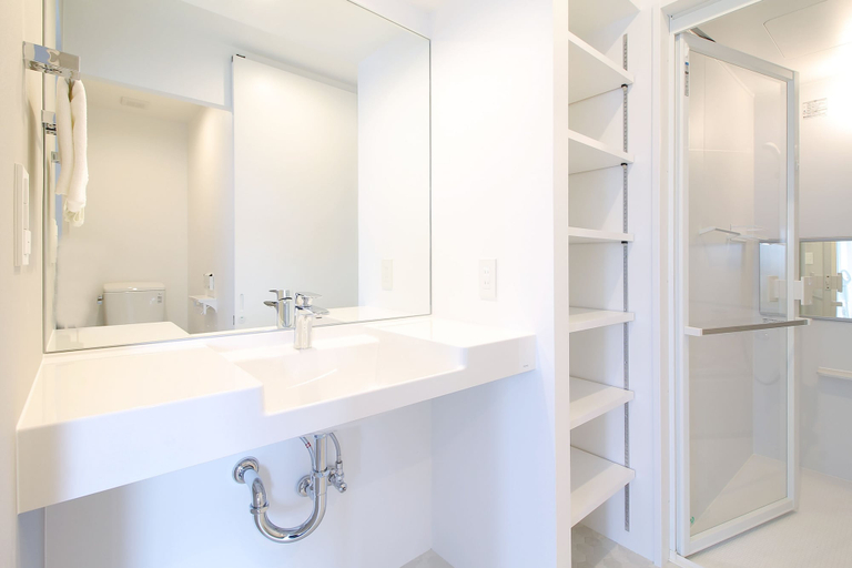 Bathroom 3, bHotel, Hiroshima