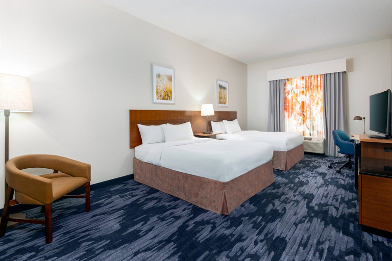 Bedroom 2, Fairfield Inn & Suites by Marriott Clearwater, Pinellas