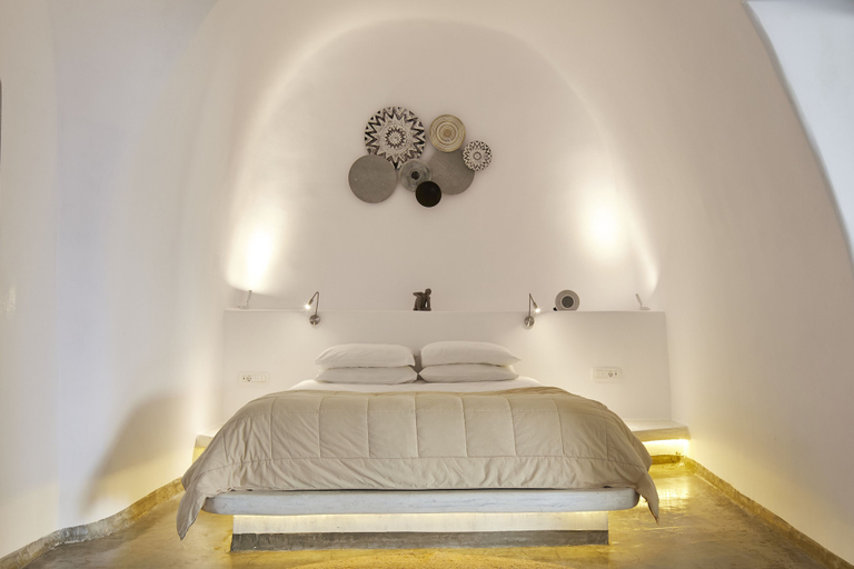 Bedroom 3, Suites of the Gods Cave Spa, South Aegean
