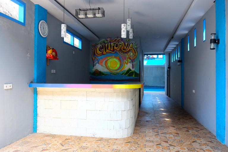 Public Area 2, Gilifornia, Lombok