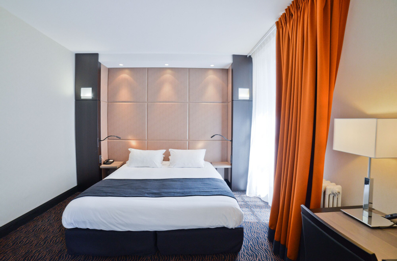 Bedroom 13