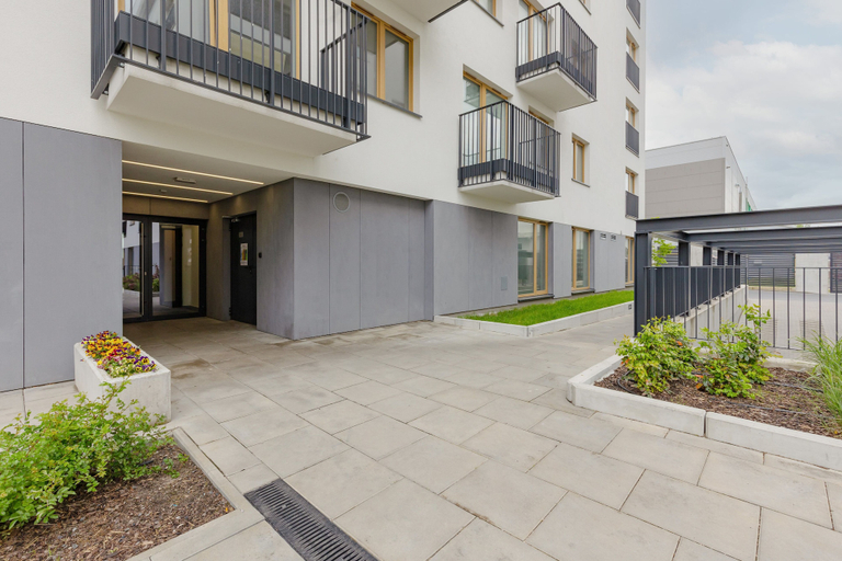 Exterior & Views 2, Apartment Kotsisa + Parking by Renters, Warsaw