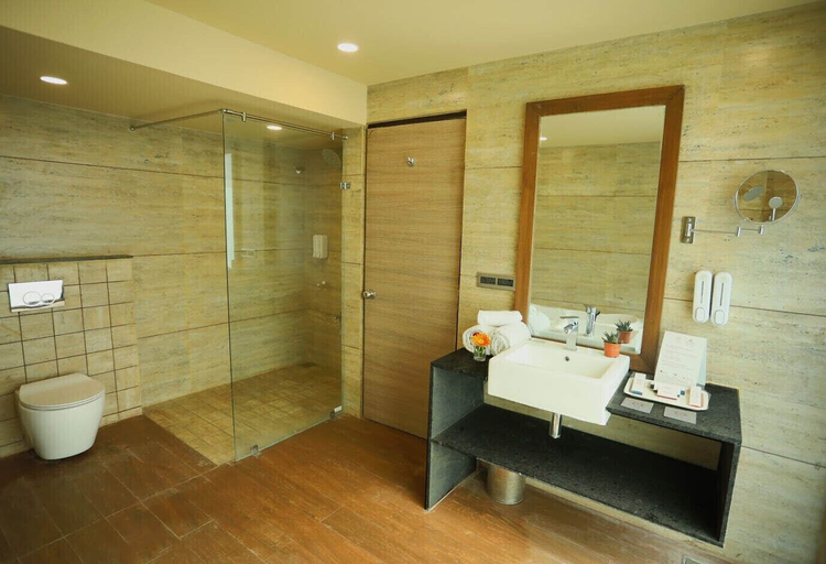 Bathroom 4, Renest Gandhidham, Kachchh