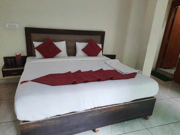 Bedroom 4, Hotel Sun Stars Inn, Nainital