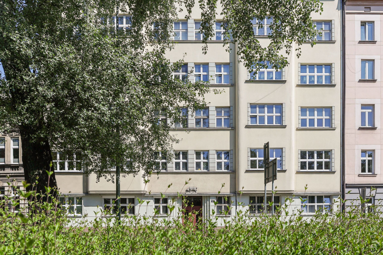 Exterior & Views 2, Mickiewicza Apartment Cracow by Renters, Kraków City