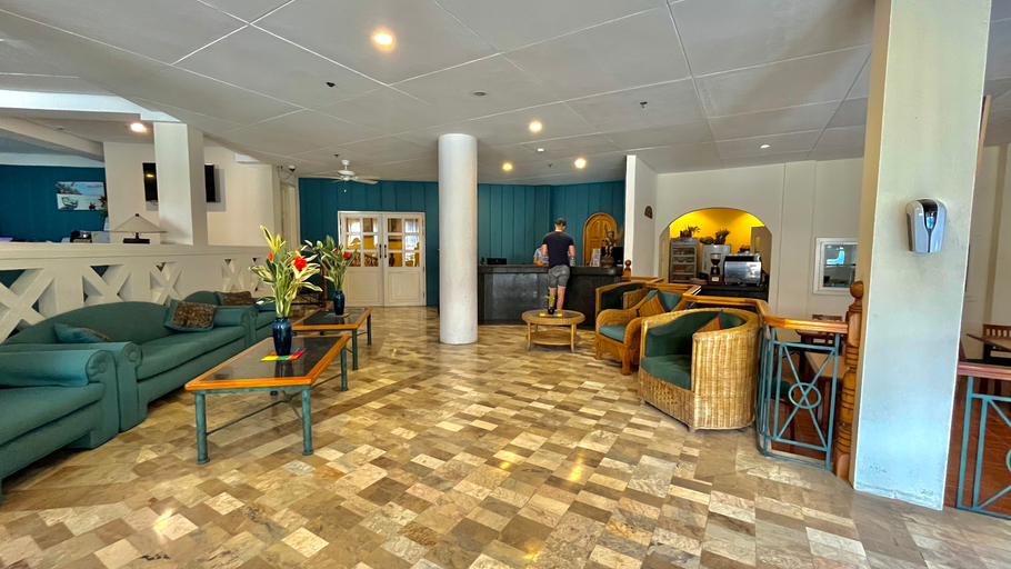 Public Area 2, Coco Grande Hotel, Dumaguete City