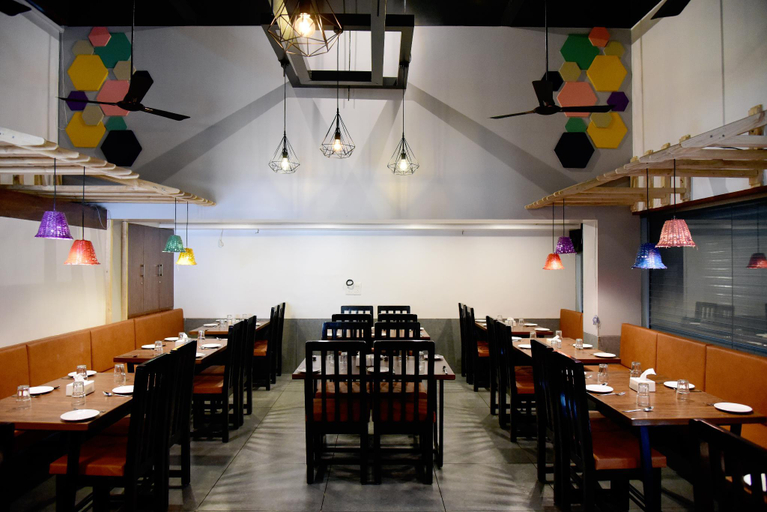 Food & Drinks 4, Hotel Pushpak Satara, Satara