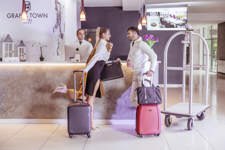 Public Area 2, GRAPE TOWN HOTEL, Zielona