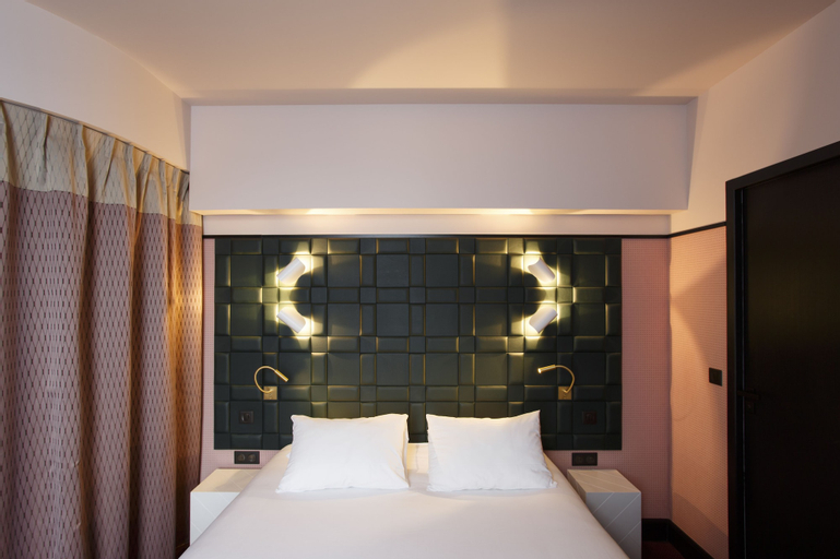 Bedroom 19