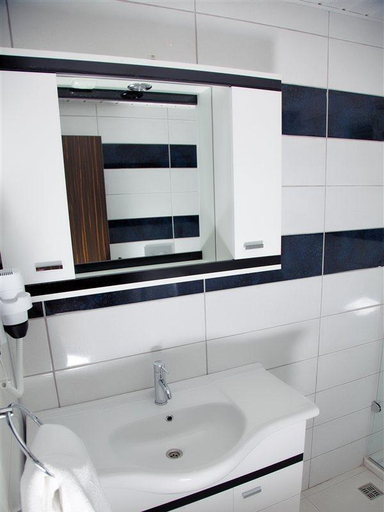 Bathroom 3, Konakli Nergis Hotel, Alanya