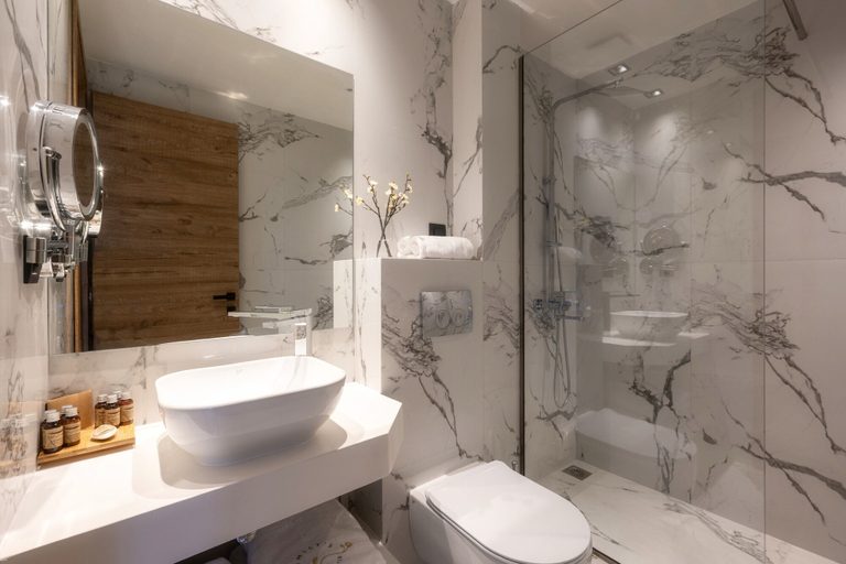 Bathroom 4, Emily's Luxury Suites, Central Macedonia