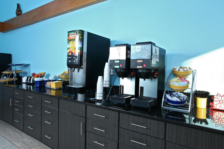 Public Area, Coratel Inn & Suites By Jasper Newton, Harvey