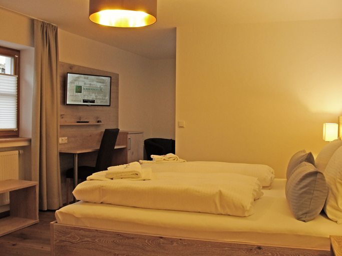 Bedroom 5, Mammhofer Suite & Breakfast, Garmisch-Partenkirchen
