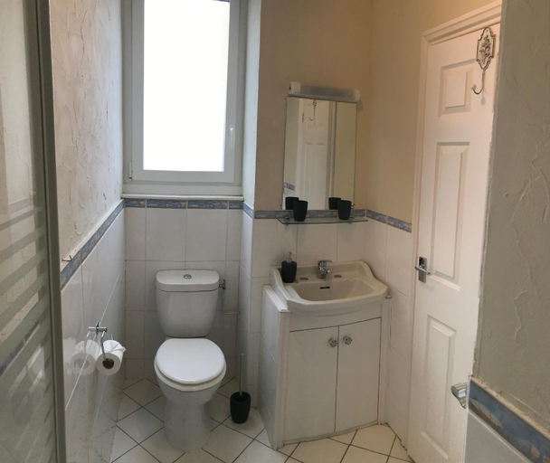 Bathroom 5, La maison de Louisette, Morbihan