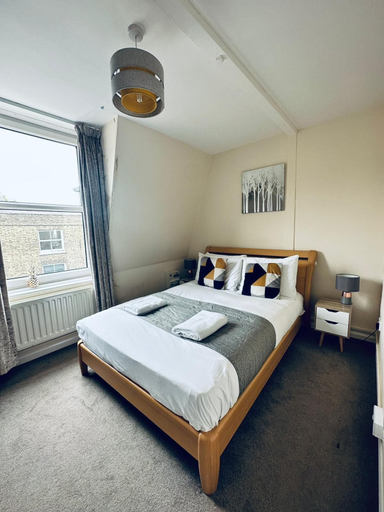 Bedroom 2, Cozy Regent A Apartment, Cambridgeshire