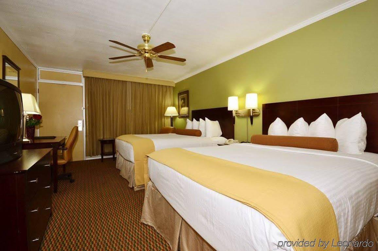 Bedroom 2, Papago Inn, An Ascend Hotel Collection Member, Maricopa