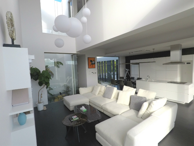 Public Area 3, Ocean View Villa  fuchaku okinawa A, Onna