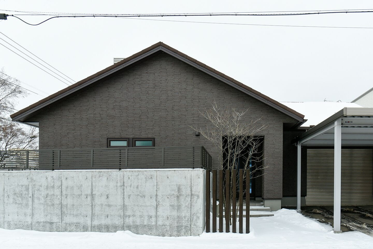 Exterior & Views 2, Hostel Sapporo Hachijo Bettei, Sapporo