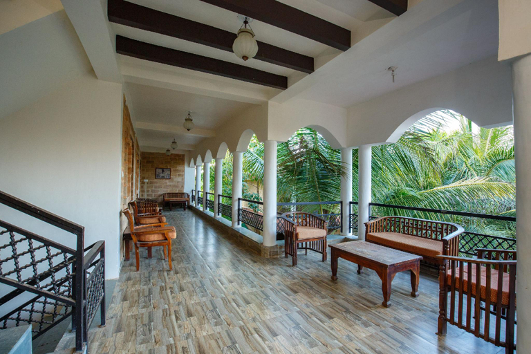 Public Area 3, Gir Lions Paw Resort With Swimming Pool, Junagadh