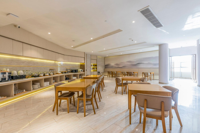 Food & Drinks 5, Ji Hotel Wuhan Guanggu Software Park Minzu Avenue, Wuhan
