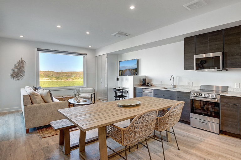Dining Room 3