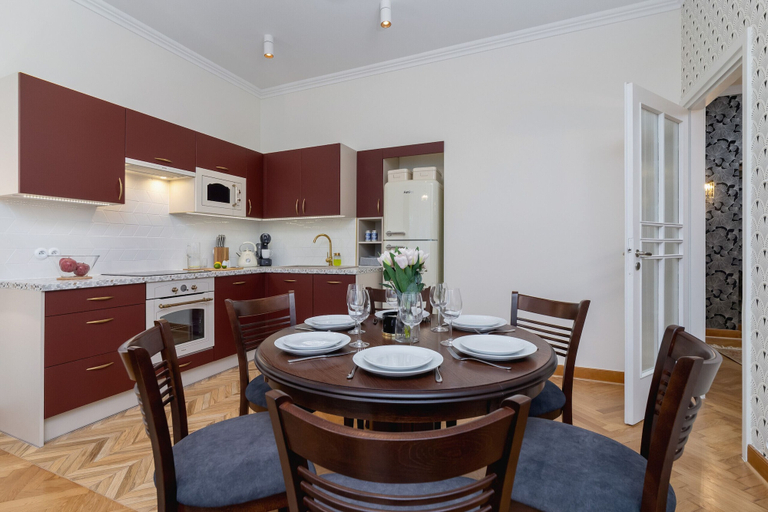 Others 5, Mickiewicza Apartment Cracow by Renters, Kraków City