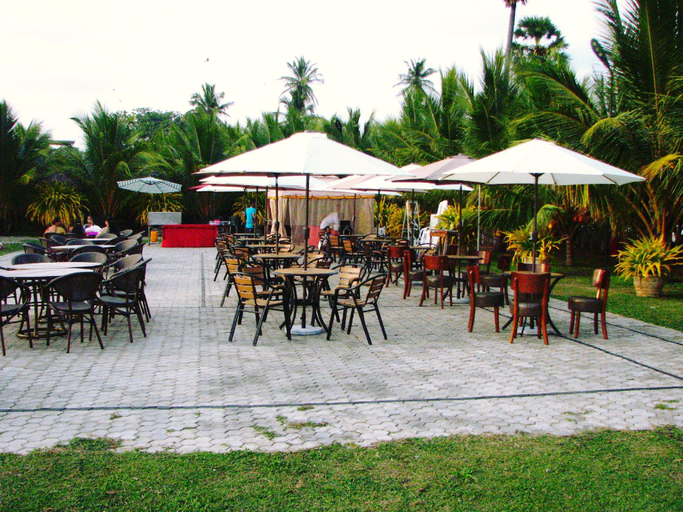 Food & Drinks 5, Jkab Beach Resort, Trincomalee Town and Gravets