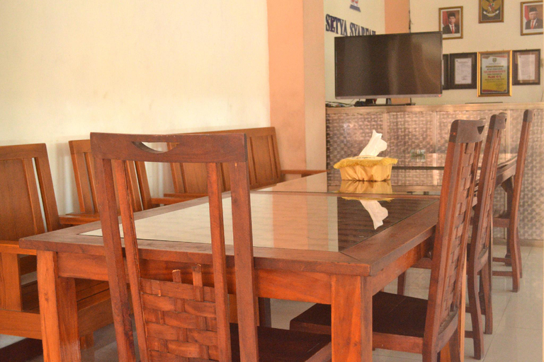 Others 2, HOTEL SETYA SYARIAH, Madiun