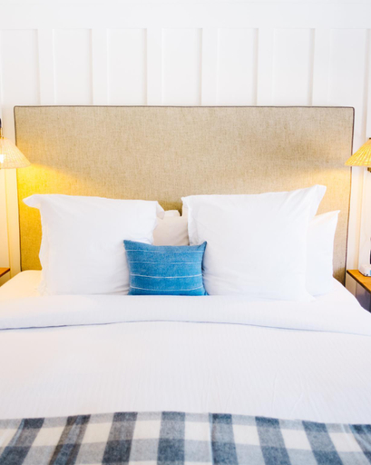 Bedroom 2, The Getaway, Monterey
