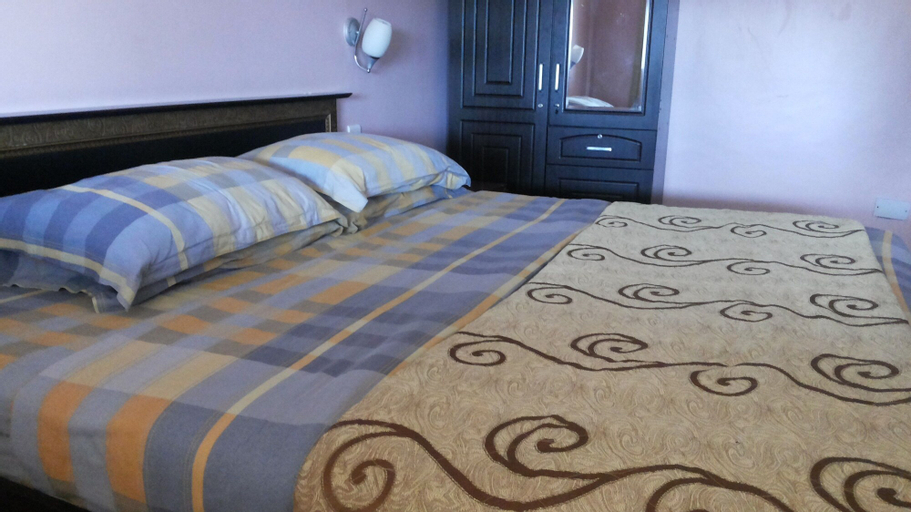Bedroom 13