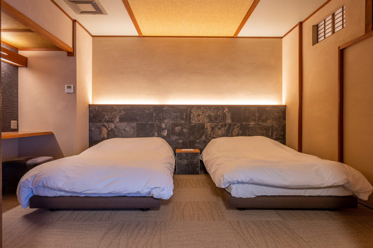 Bedroom 12