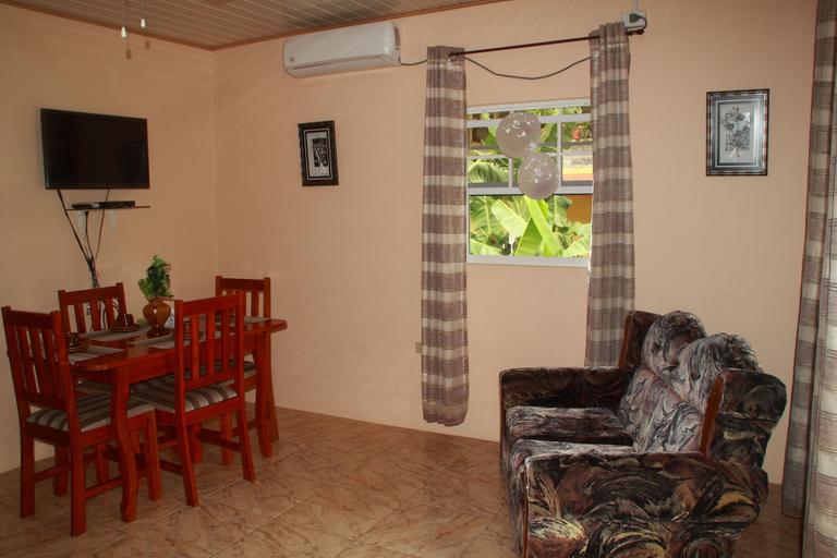 Others 5, Greenhaven Cottage B&B
