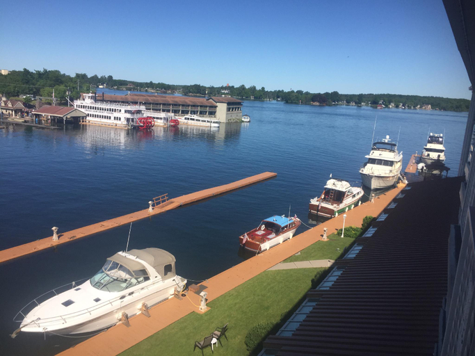 Others 5, Riveredge Resort, Jefferson