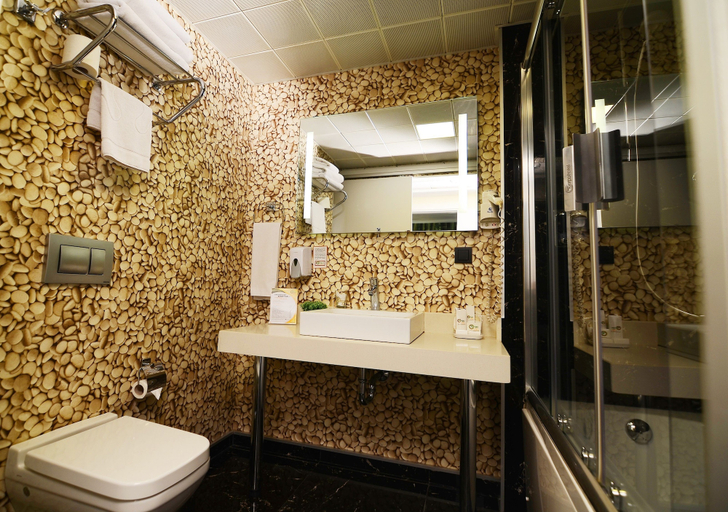 Bathroom 5, Tempo Suites Airport İstanbul, Bakırköy