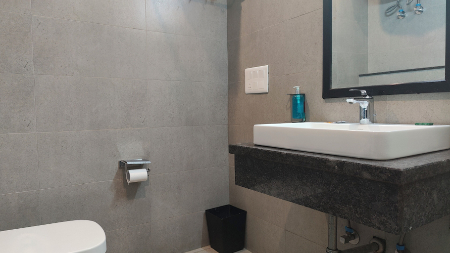 Bathroom 3, Mavens Orange Artemis Hospital Road, Gurgaon