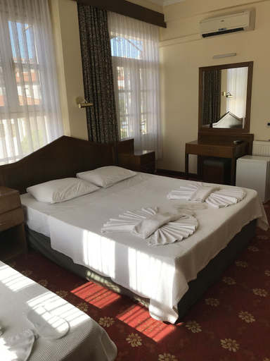 Bedroom 4, Antik Ridvan Hotel, Çeşme