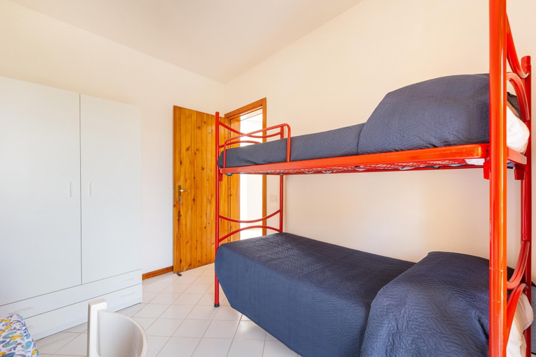 Bedroom 2, 2369 Mono Le Rose by Barbarhouse, Lecce