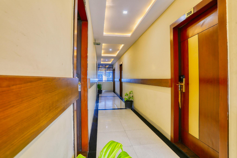 Lobby 3, The Ashoka Hotel, Vijay Nagar, Indore