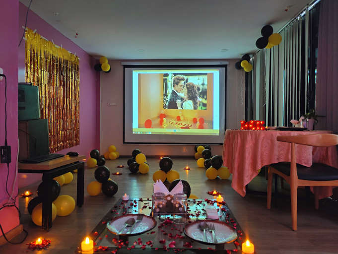 Food & Drinks 4, Mavens Orange Artemis Hospital Road, Gurgaon