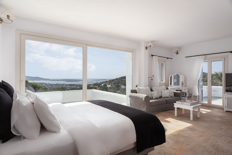 Bedroom 3, Villa Phos Paros, South Aegean