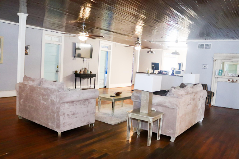 Public Area 2, Bellas Boutique Hotel, Williamsburg